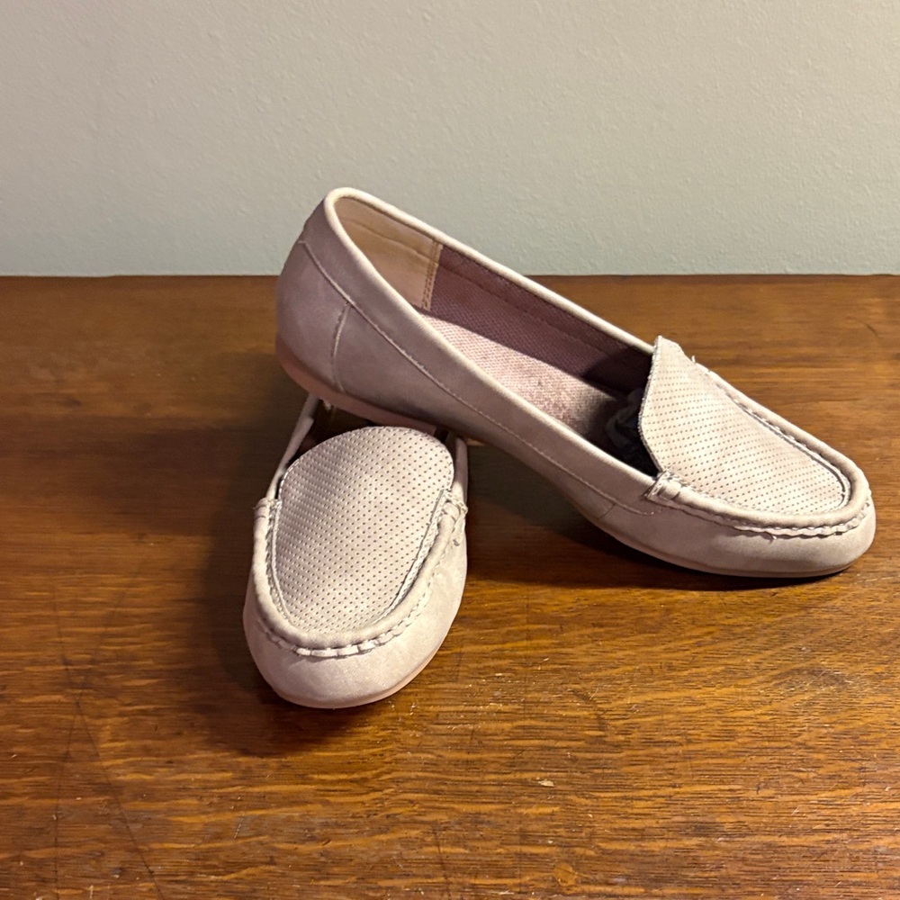 b.o.c. Women's Beige Perforated Flats - Picture 4 of 6